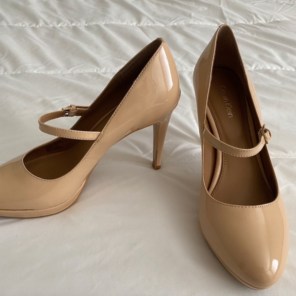 Calvin Klein Heels / Pumps